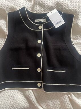 OAK + FORT Black Vest with White Trim